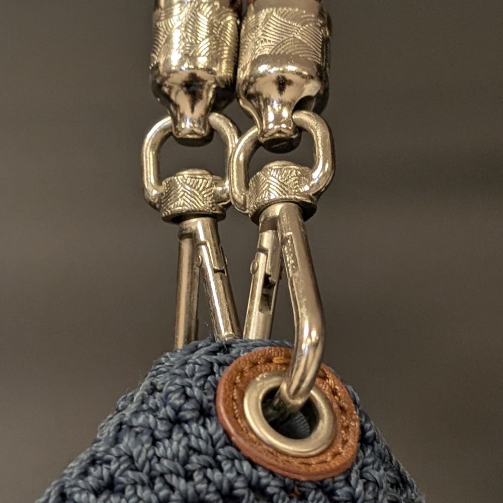 The Sak Navy Woven Shoulder Bag with Tan Details - Picture 3 of 9